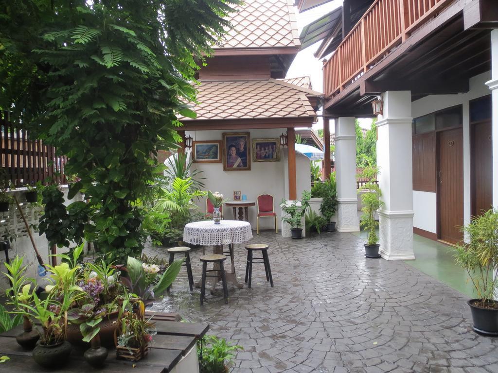 Baanlek Home Stay Chiang Mai Exteriör bild