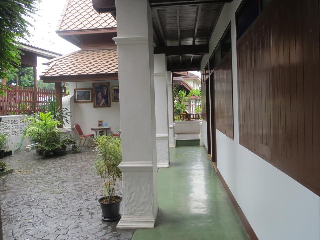 Baanlek Home Stay Chiang Mai Exteriör bild