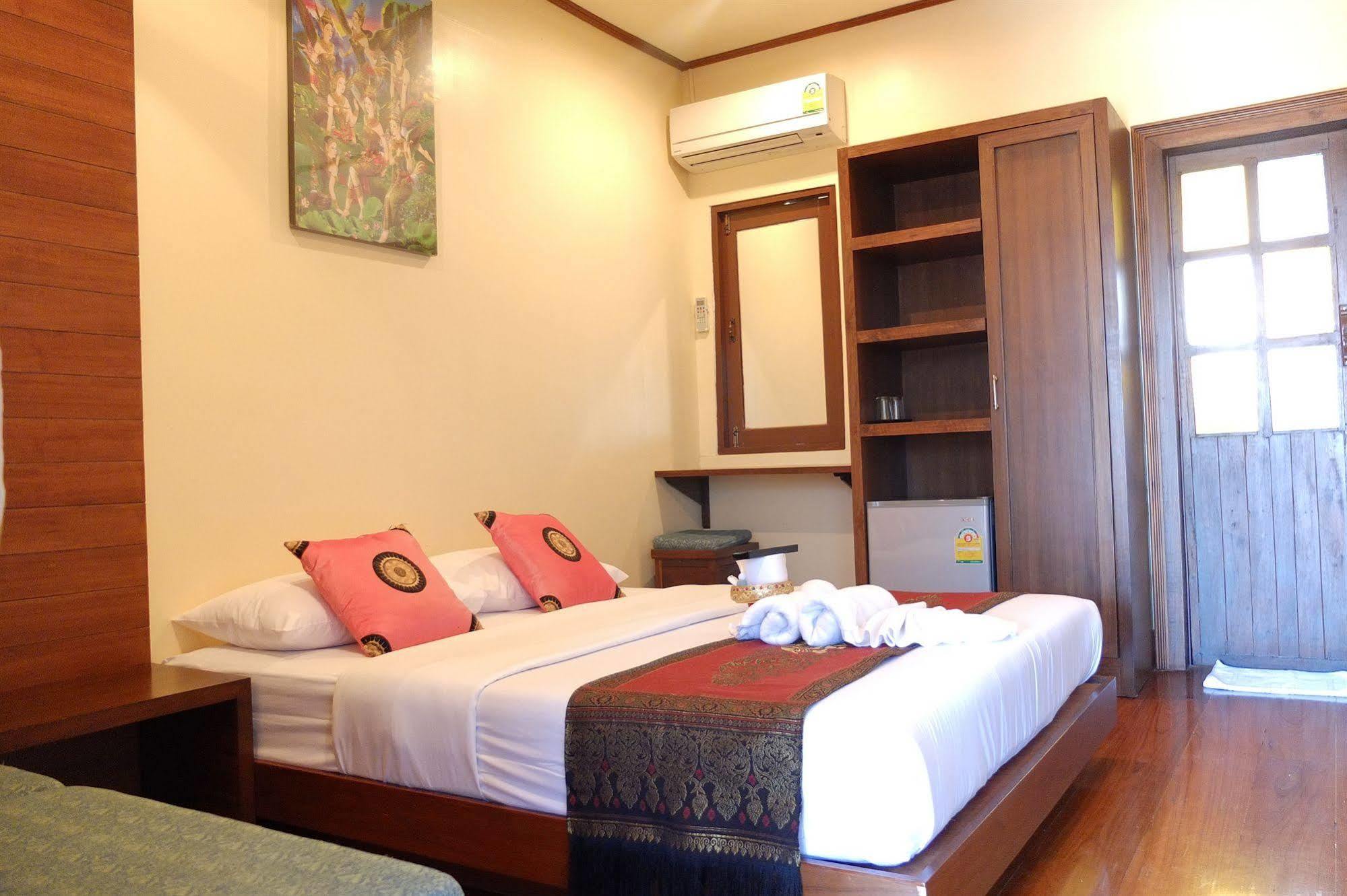 Baanlek Home Stay Chiang Mai Exteriör bild